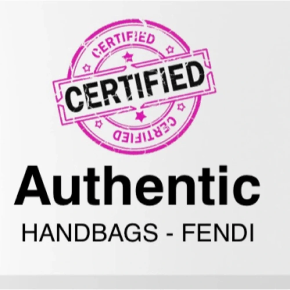 FENDI BAGUETTE WALLET PRISTINE CONDITION